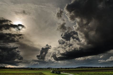 What is Overcast Weather: A Mysterious Veil Over the Sky